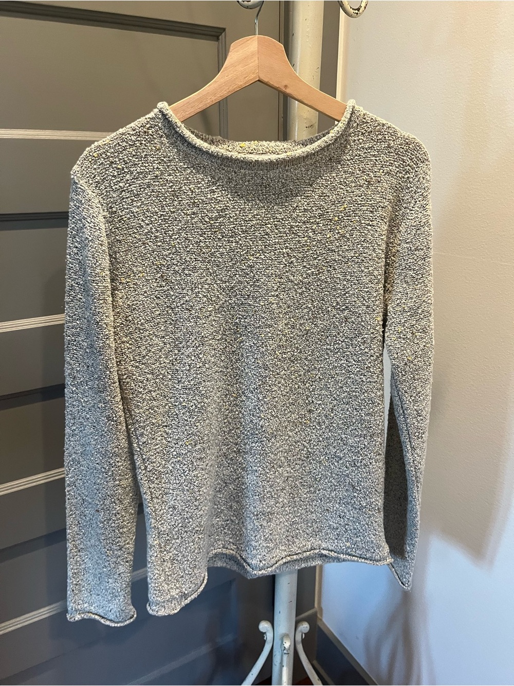 Columbia Women's Heather Gray Bouclé Crew Neck Sweater